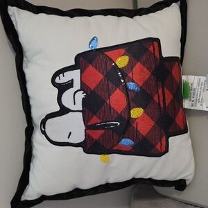 Snoopy Holiday Pillow with Red Plaid and Black Trim NWT